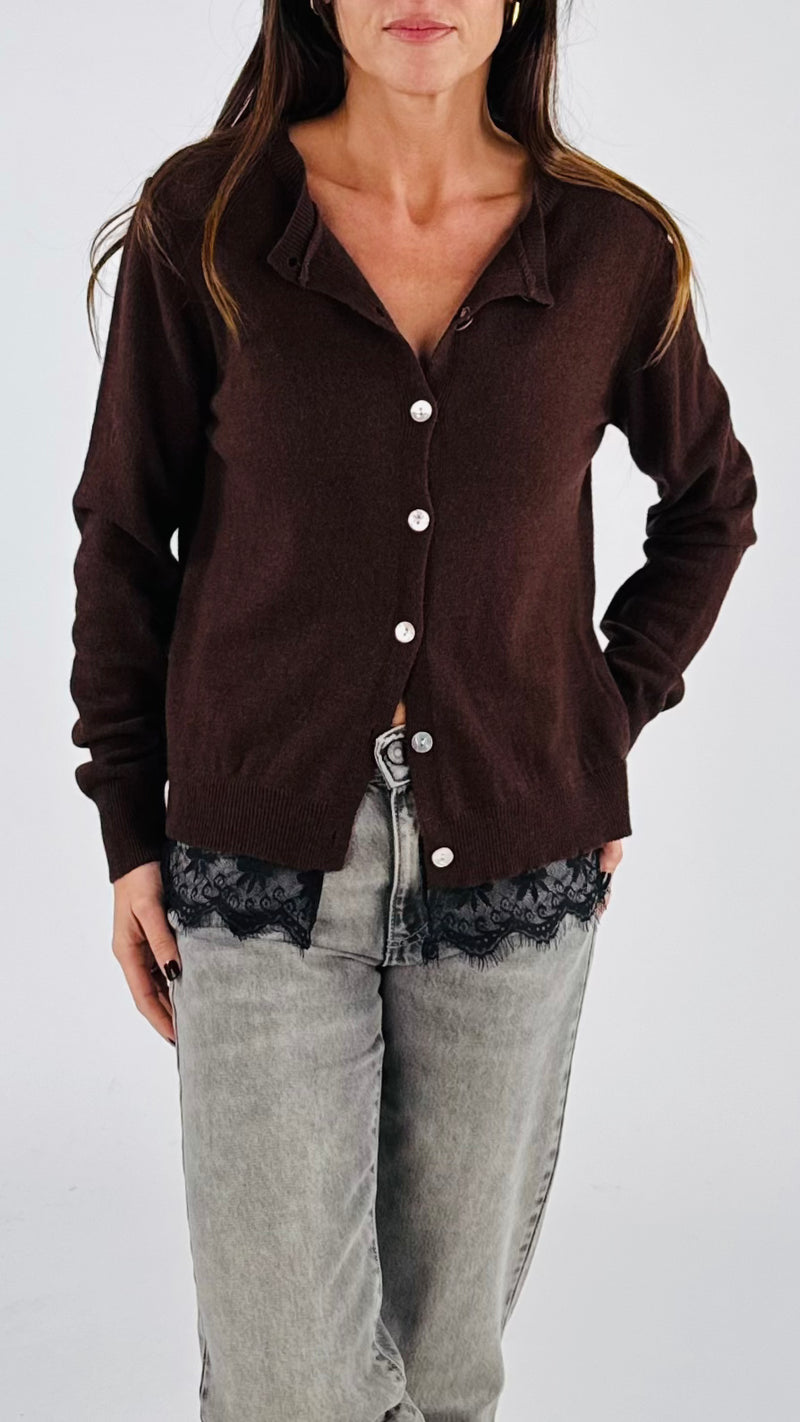 Cardigan bott.madreperla fondo pizzo