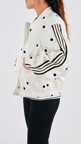 Bomber pois Vic.