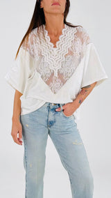 T-shirt over V pizzo H.