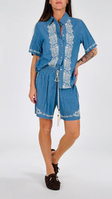 Completo chambray ricami