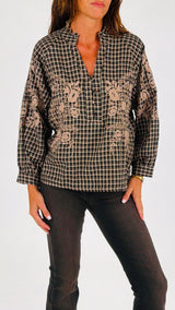 Camicia check ricami Vic.